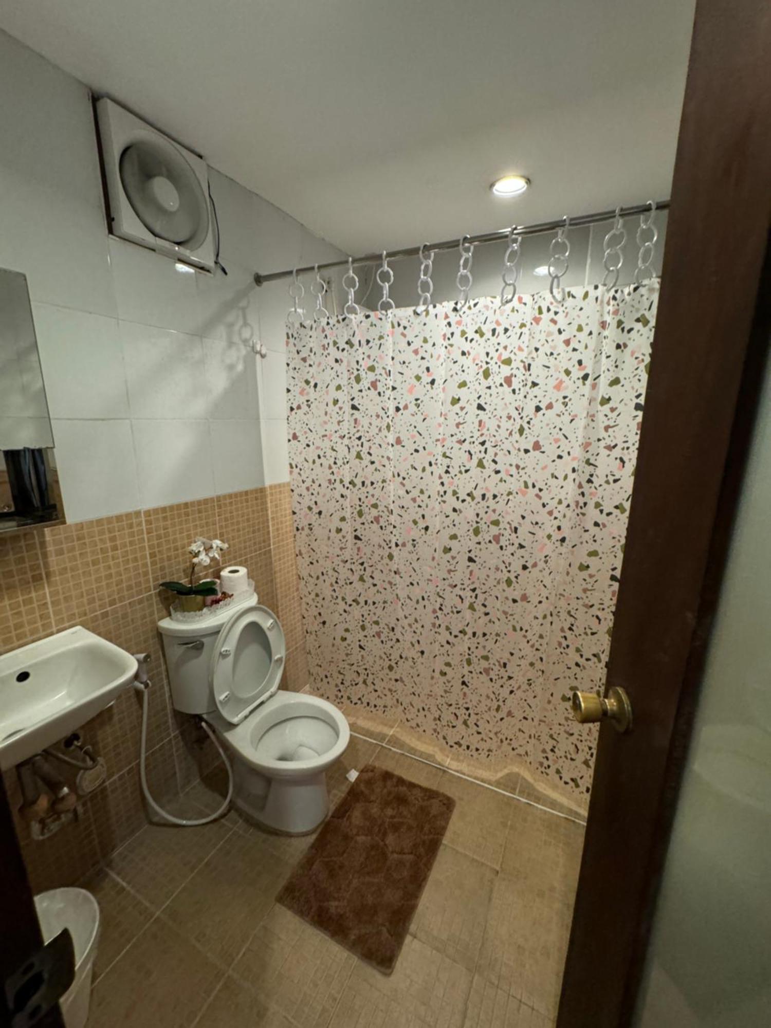 Cozy Pod Aparthotel Olongapo City Exteriör bild